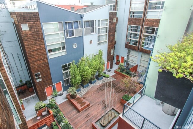 Building Photo - 175 Bluxome St