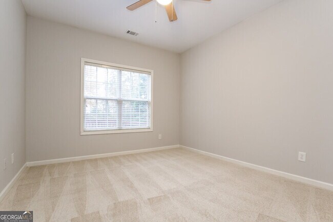 Building Photo - 2816 Legislative Ln