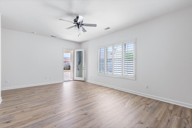 Building Photo - 40378 Corte San Carlos
