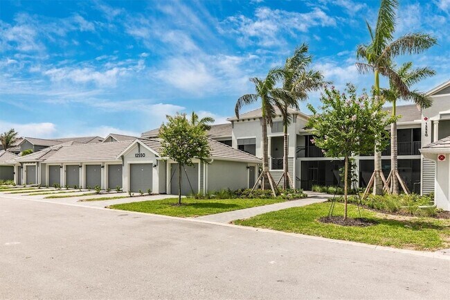 Building Photo - 12550 Galapagos Ct