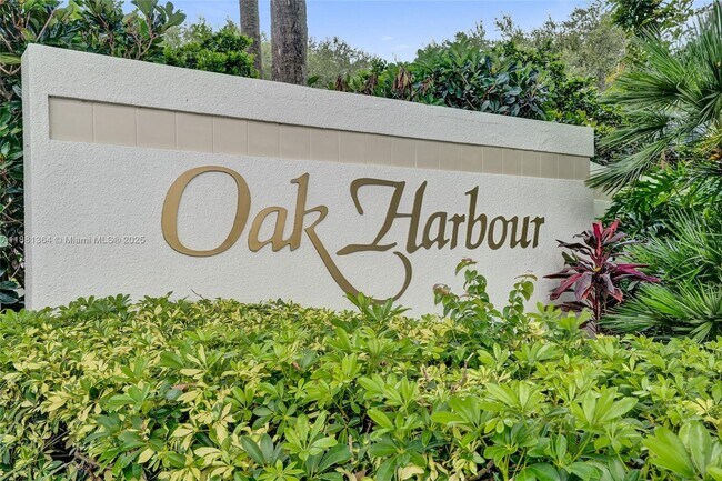 Building Photo - 925 Oak Harbour Dr