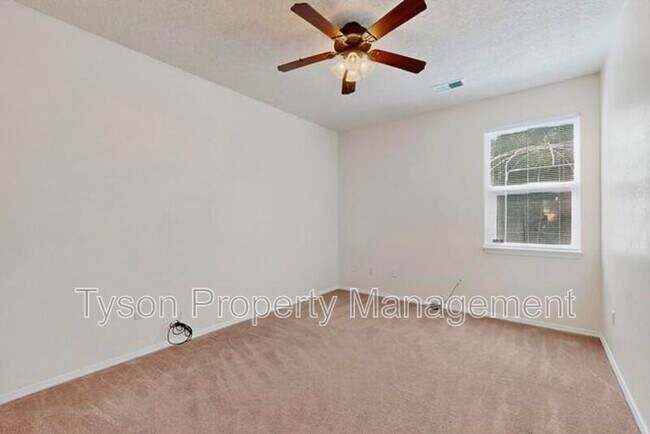 Building Photo - 7124 Glyndon Trail NW