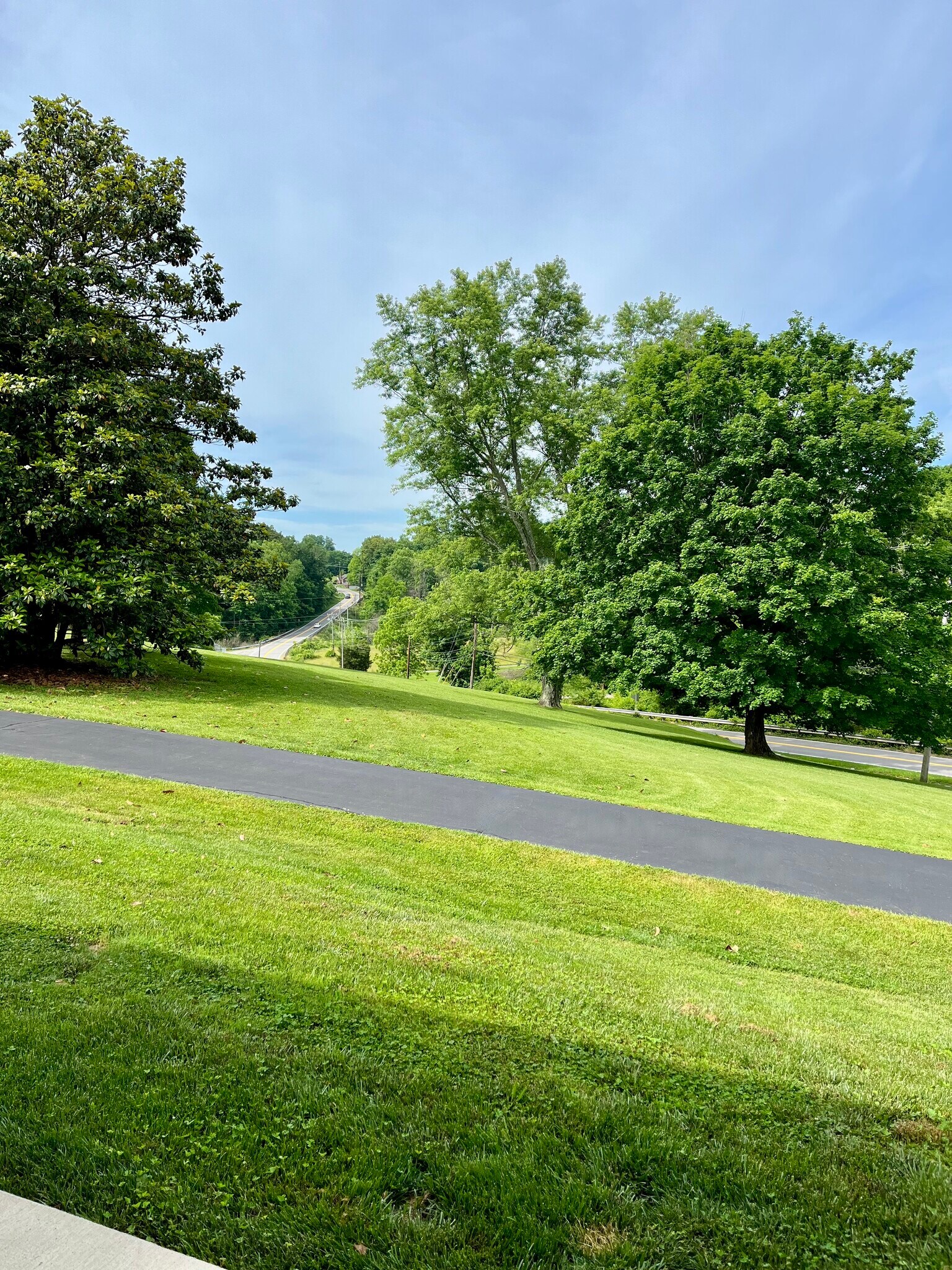 Scenic Views - 85 Melrose Dr