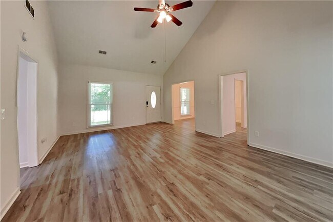 Building Photo - 2791 Whippoorwill Cir NW