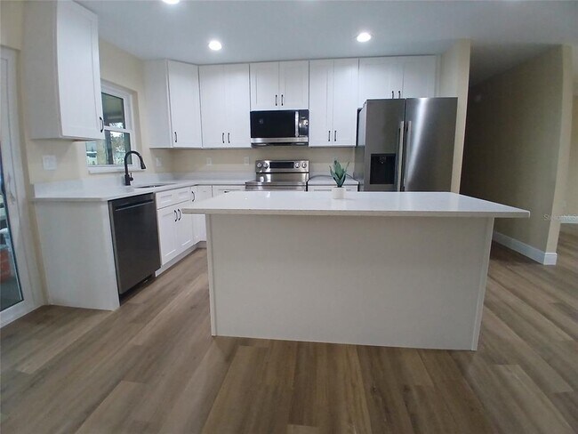 Building Photo - 181 Guaymas Dr