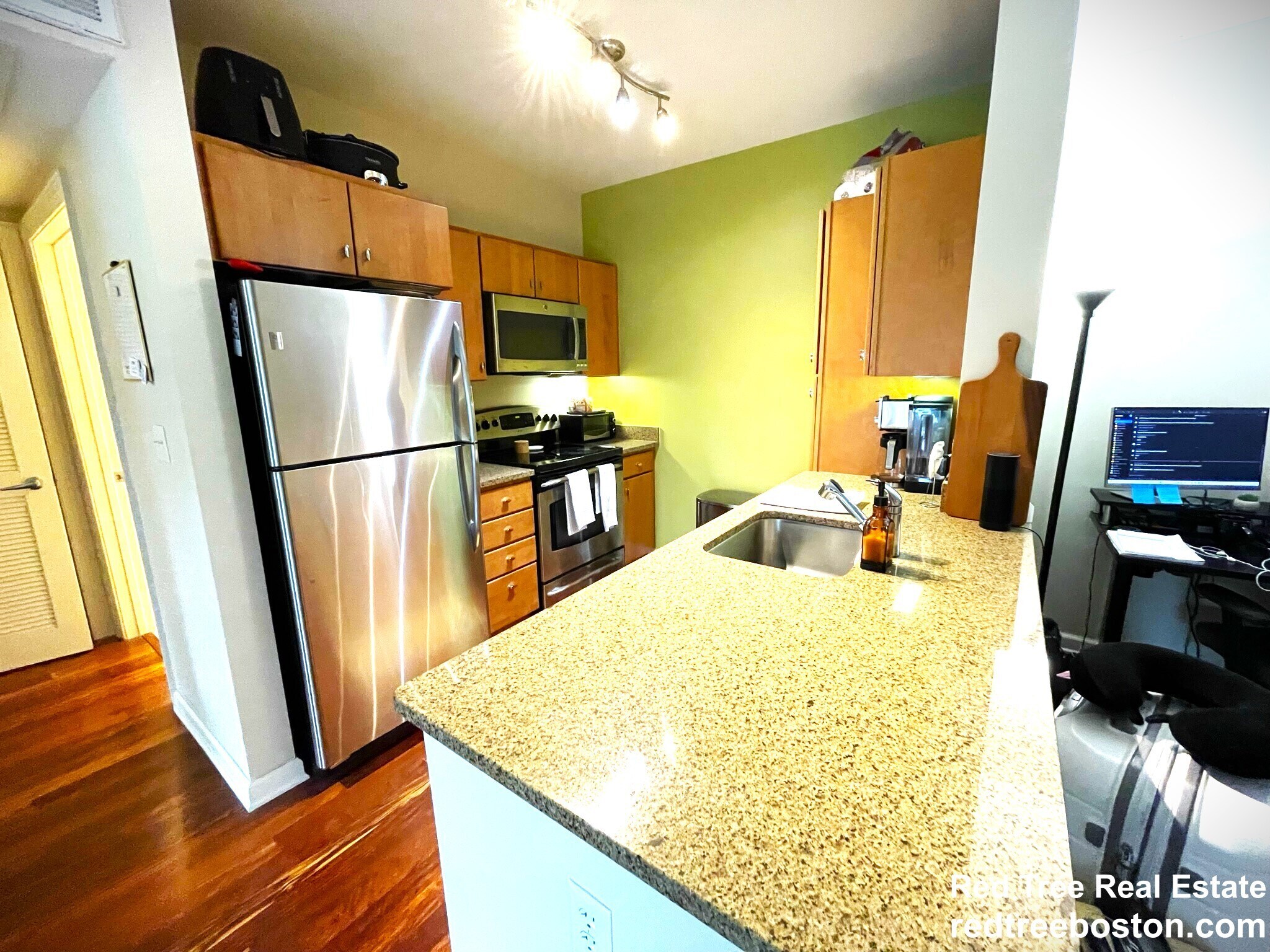 Building Photo - 3 Repton Cir