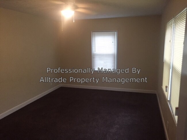 Building Photo - 2515 Dixie Hwy