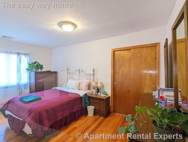 Building Photo - 71 Pennsylvania Ave