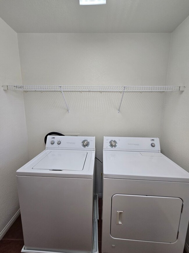 Building Photo - A Fabulous 3 Bedroom, 2 Bathroom  HOME IN ...