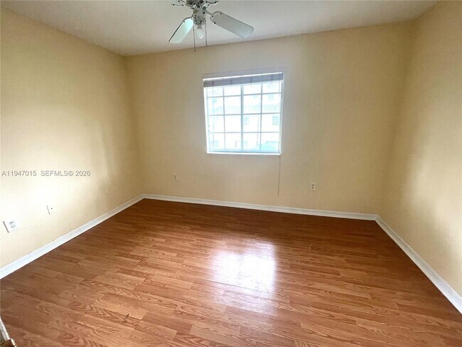 Building Photo - 2028 NE 167th St