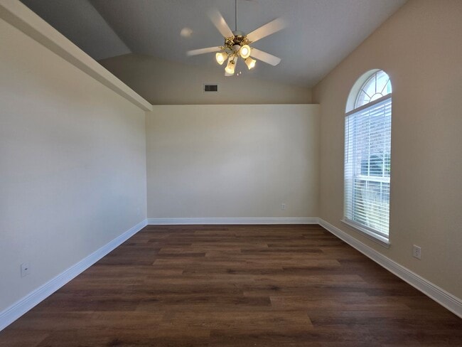 Building Photo - 4BR/3BA home with shed close to Navy Federal Credit Union