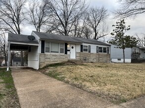 Building Photo - 1006 Highmont Dr