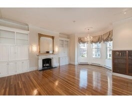 Building Photo - 262 Beacon St