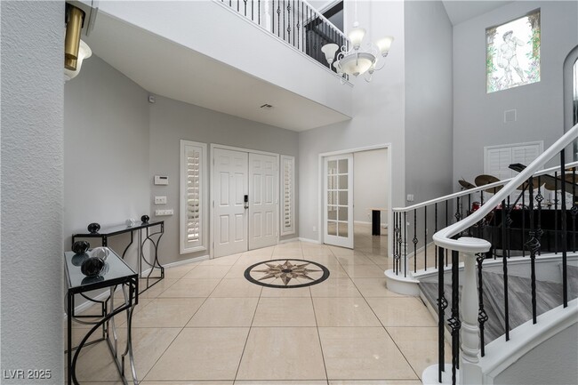 Building Photo - 10725 Bernini Dr