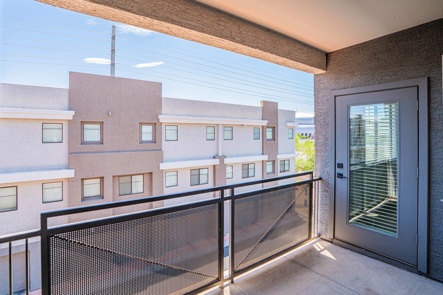 Building Photo - 6610 N 93rd Ave