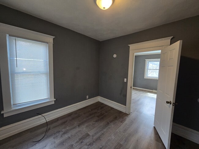 Building Photo - 1148 Columbia St