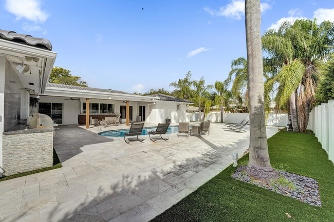 Building Photo - 3681 N 54th Ave