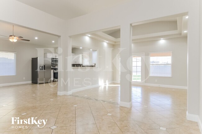 Building Photo - 5845 Clydene Dr