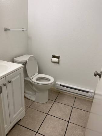 Building Photo - 1210 NE 181st Ave