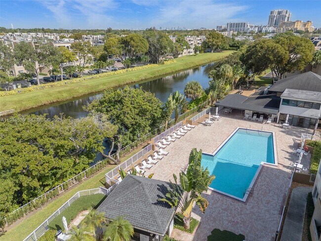 Building Photo - 7785 SW 86th St