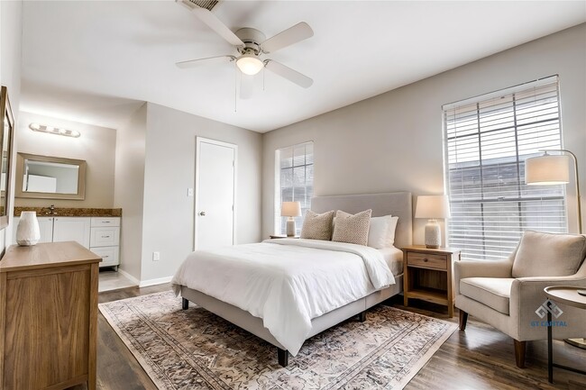 Building Photo - 1930 Avenue B