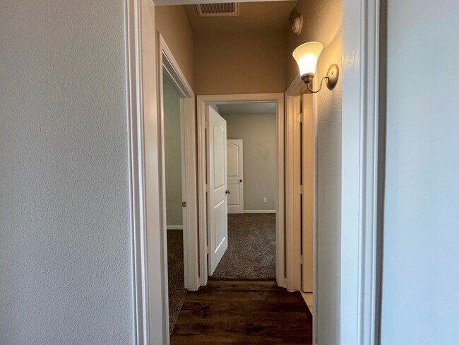 Building Photo - 8113 Northgate Lp