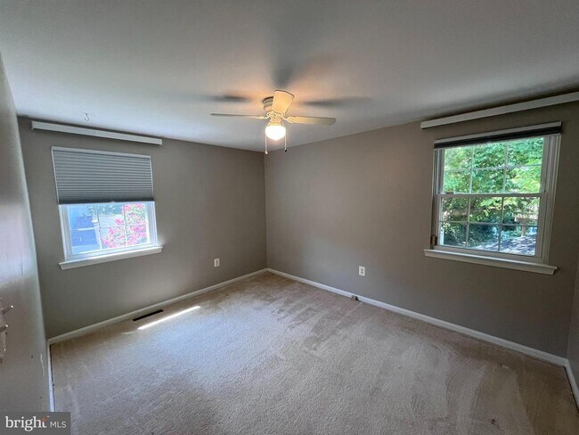 Building Photo - 6516 Cape Ct