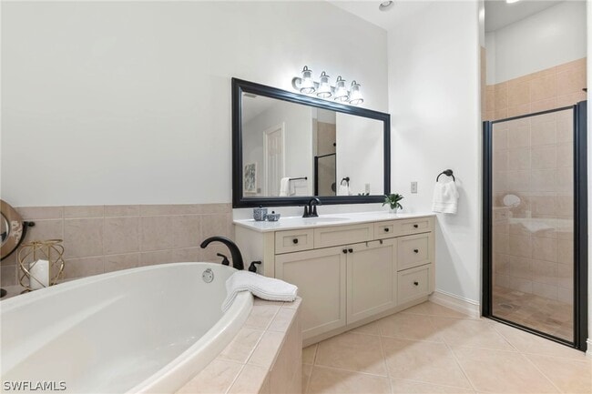 Building Photo - 20112 Saraceno Dr