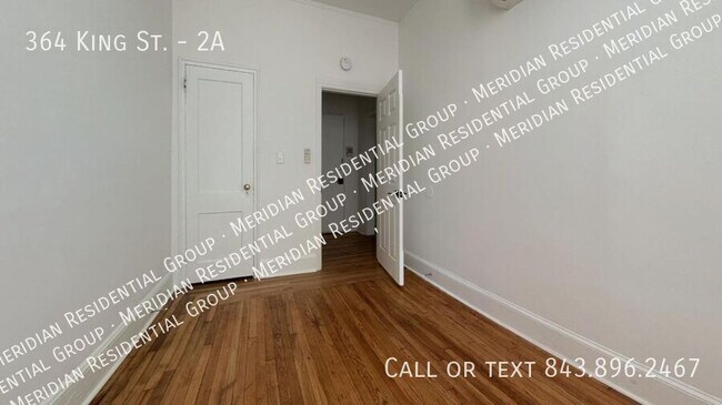 Building Photo - 364 King St