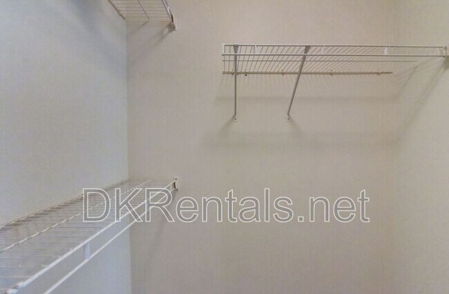 Building Photo - 44 Peachtree Pl NE