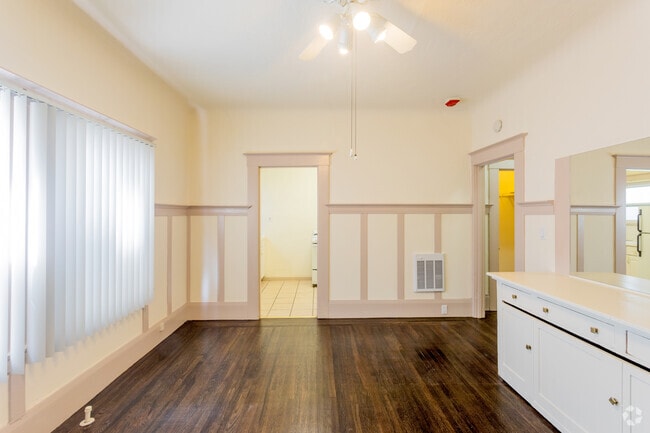Studio - 335SF - Boathouse Point Apartments