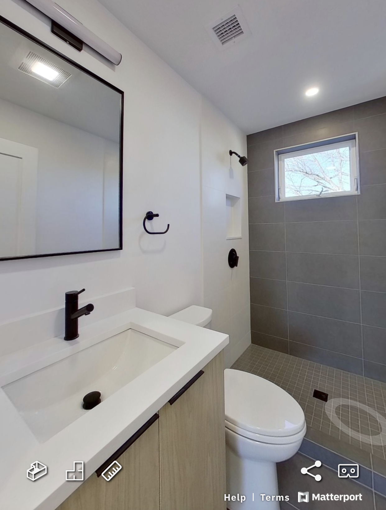 Building Photo - 9 Wenham St