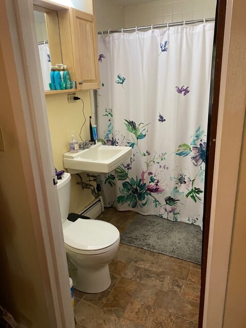 Building Photo - 34 Babcock St