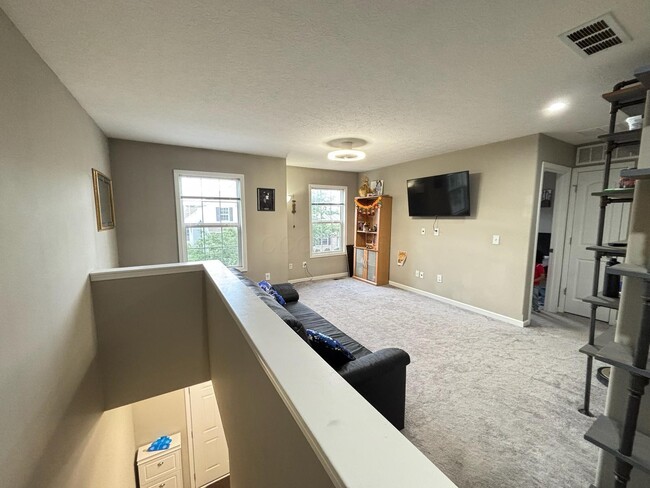 Building Photo - 5821 Marble Creek St