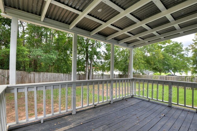 Building Photo - 454 Windtree Pl