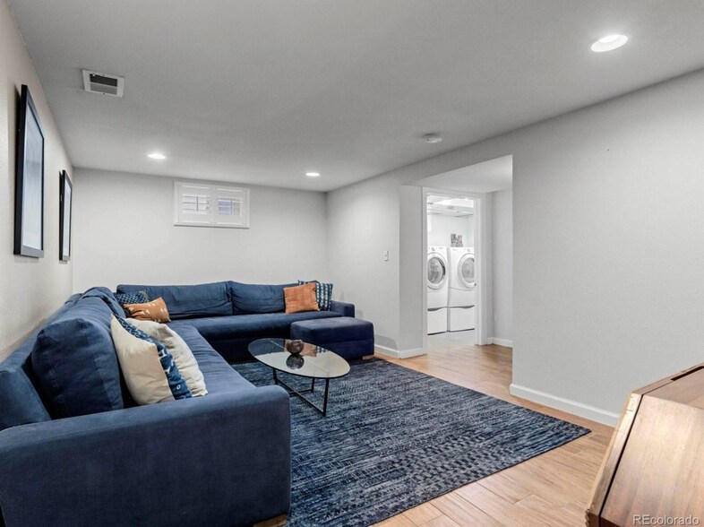 Building Photo - 2809 N Raleigh St