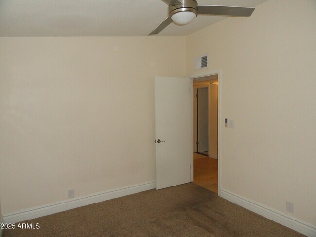 Building Photo - 2639 N 68th St