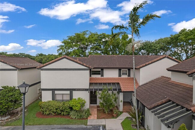 Primary Photo - 15070 SW 49th Ln