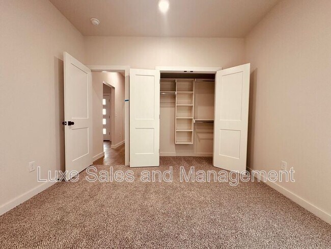 Building Photo - 8301 NW 163rd Ter