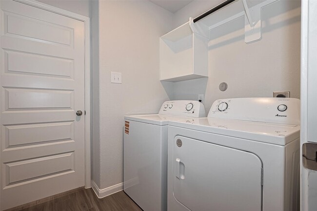 Building Photo - 13625 Goldeye Dr