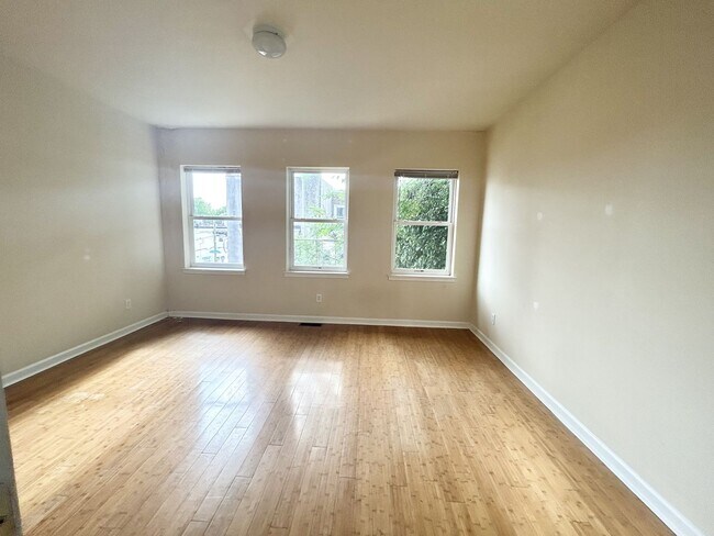 Building Photo - 2038 North 18th Street