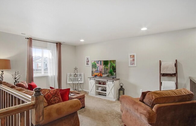 Building Photo - 912 McMurdo Cir