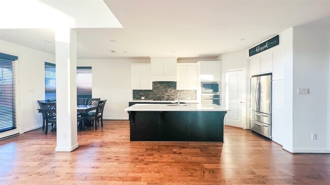 Building Photo - 4218 Sage Glen Ln