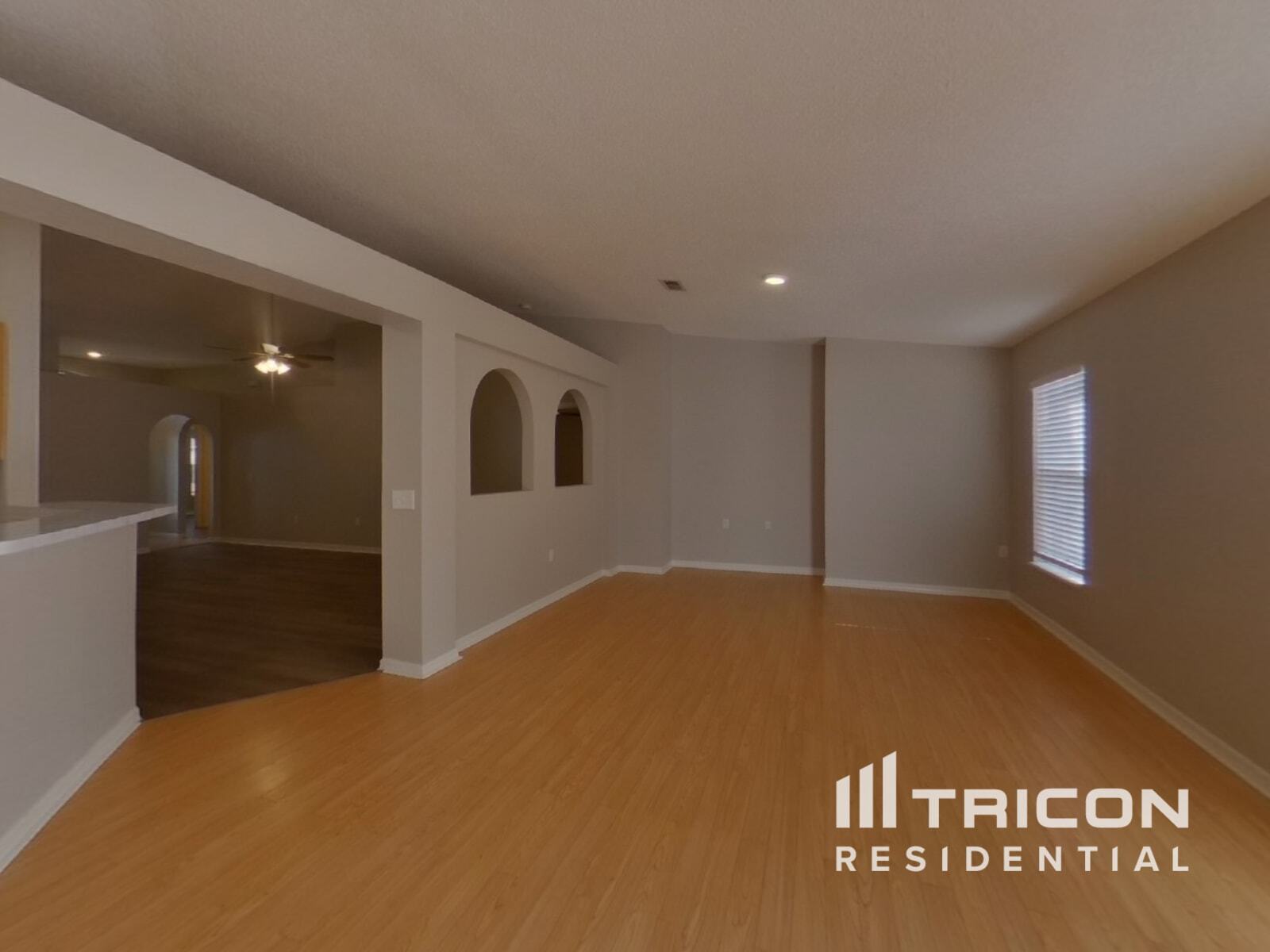 Building Photo - 1080 Amanda Kay Cir