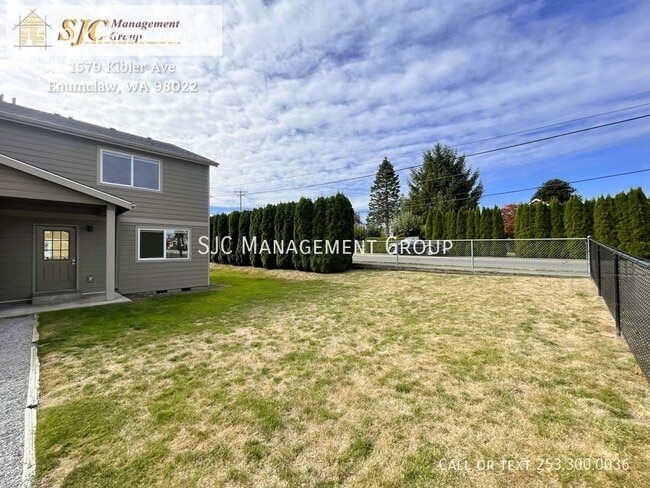 Building Photo - 1579 Kibler Ave