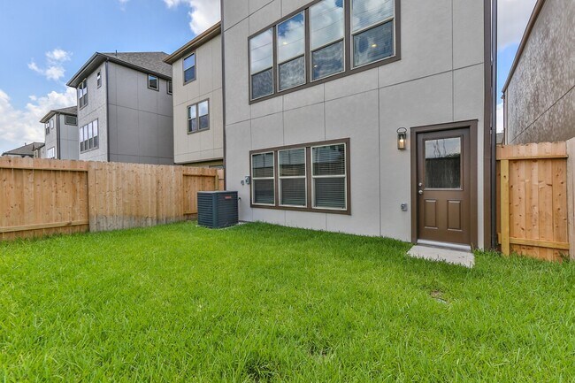 Building Photo - 10828 Brittmoore Oaks Pl