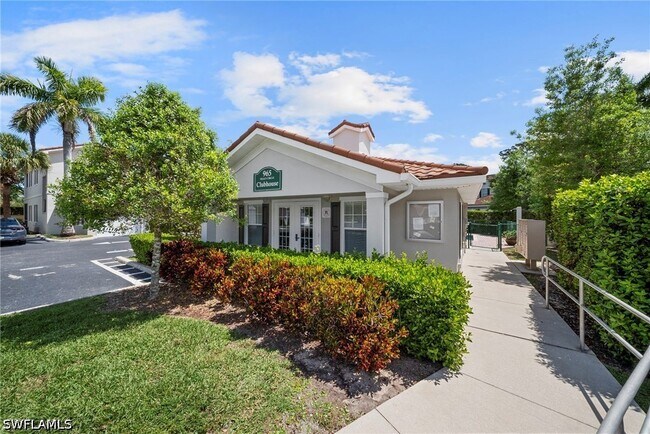 Building Photo - 970 Peggy Cir