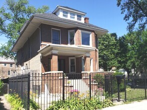 Building Photo - 2258 N Monticello Ave