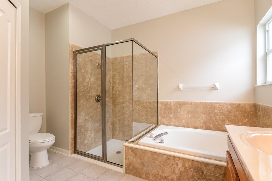 Building Photo - 1842 Linton Ln