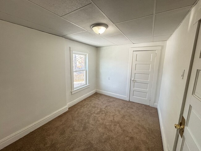 Building Photo - 3 Br 1 Bath Twin Home available in Bethlehem